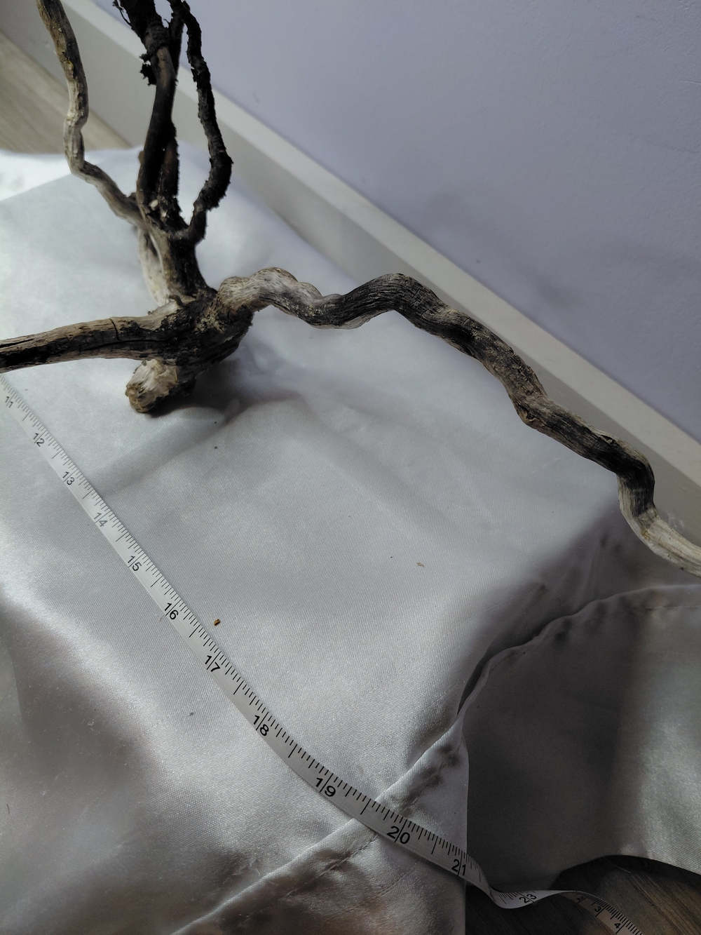 CRAFT Natural Driftwood Decorative Branches - Picture 8 of 10